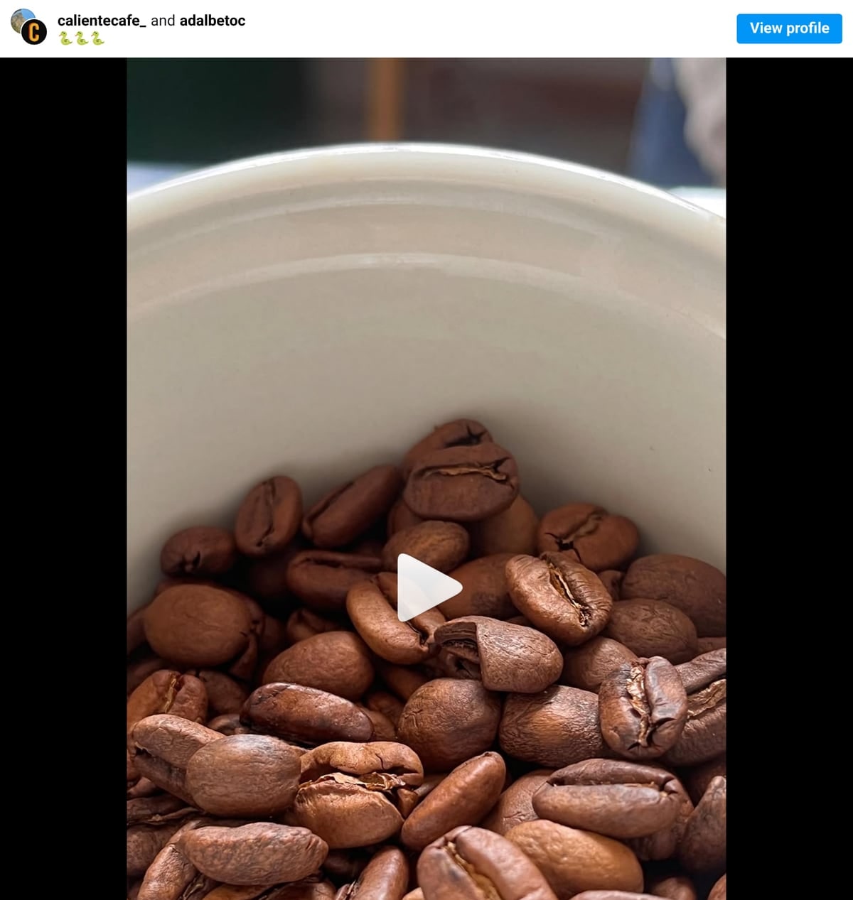 Post de @calientecafe_ en Instagram